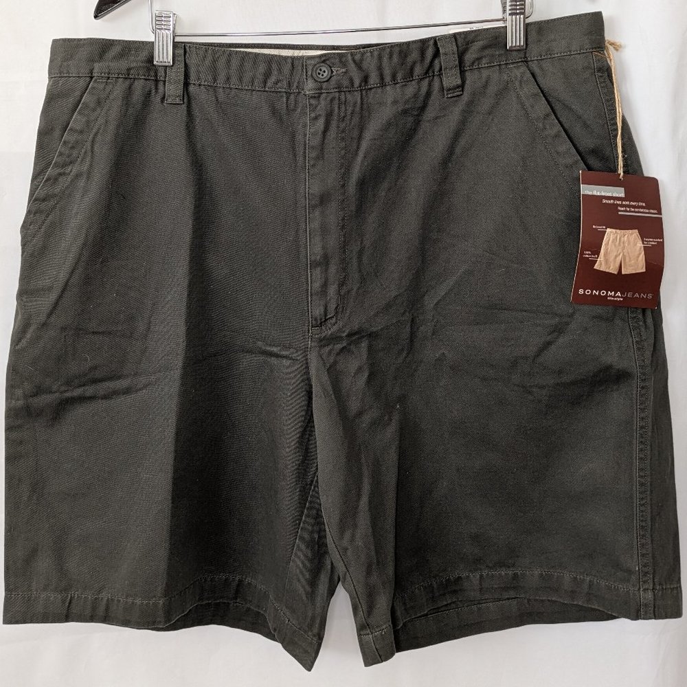 Sonoma Shorts Mens 38 Green Relaxed Style Flat Front Cotton Slant Pockets NWT